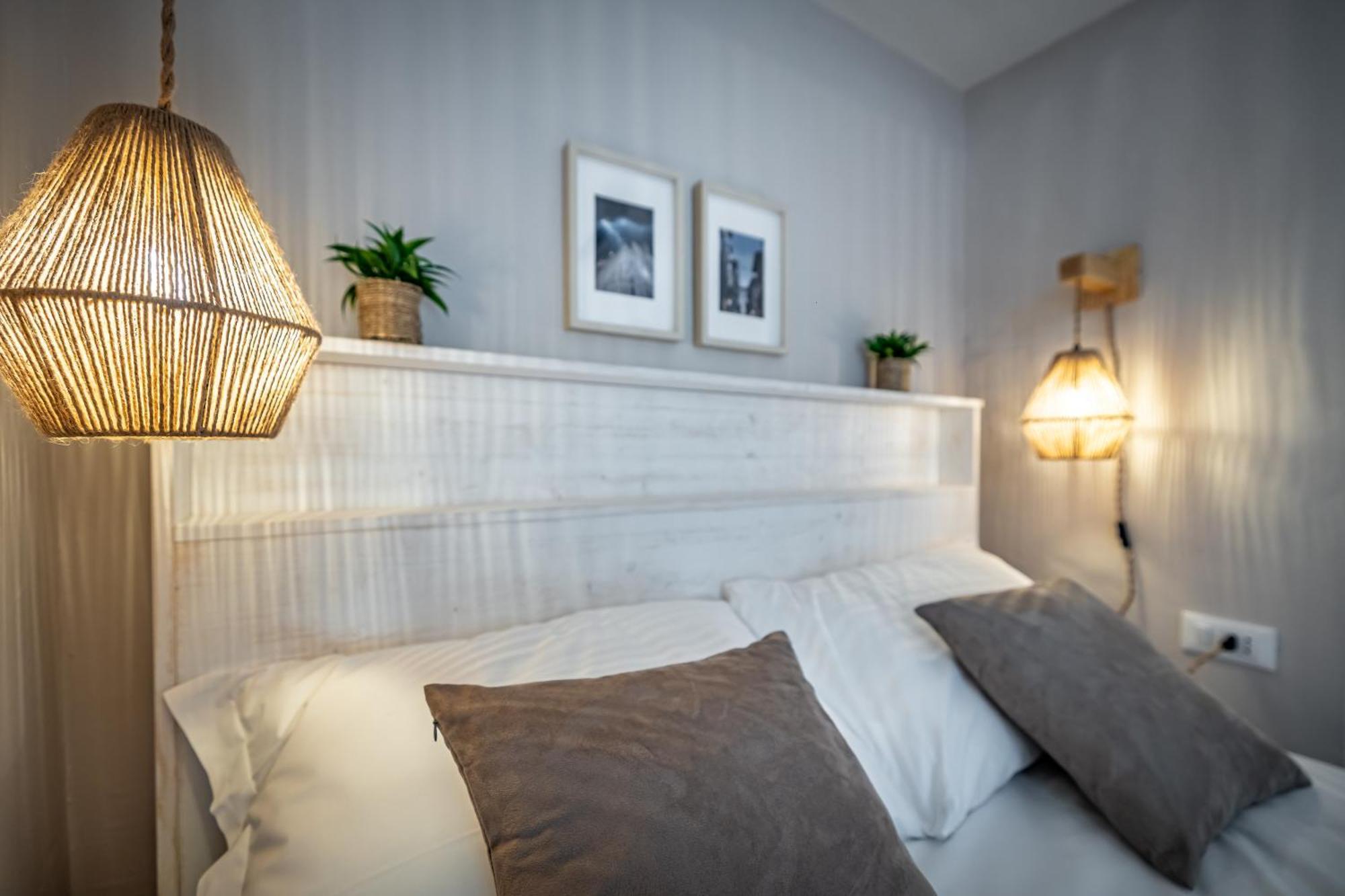 Yd Stunning Terrace On The Accademia Apartment ฟลอเรนซ์ ภายนอก รูปภาพ